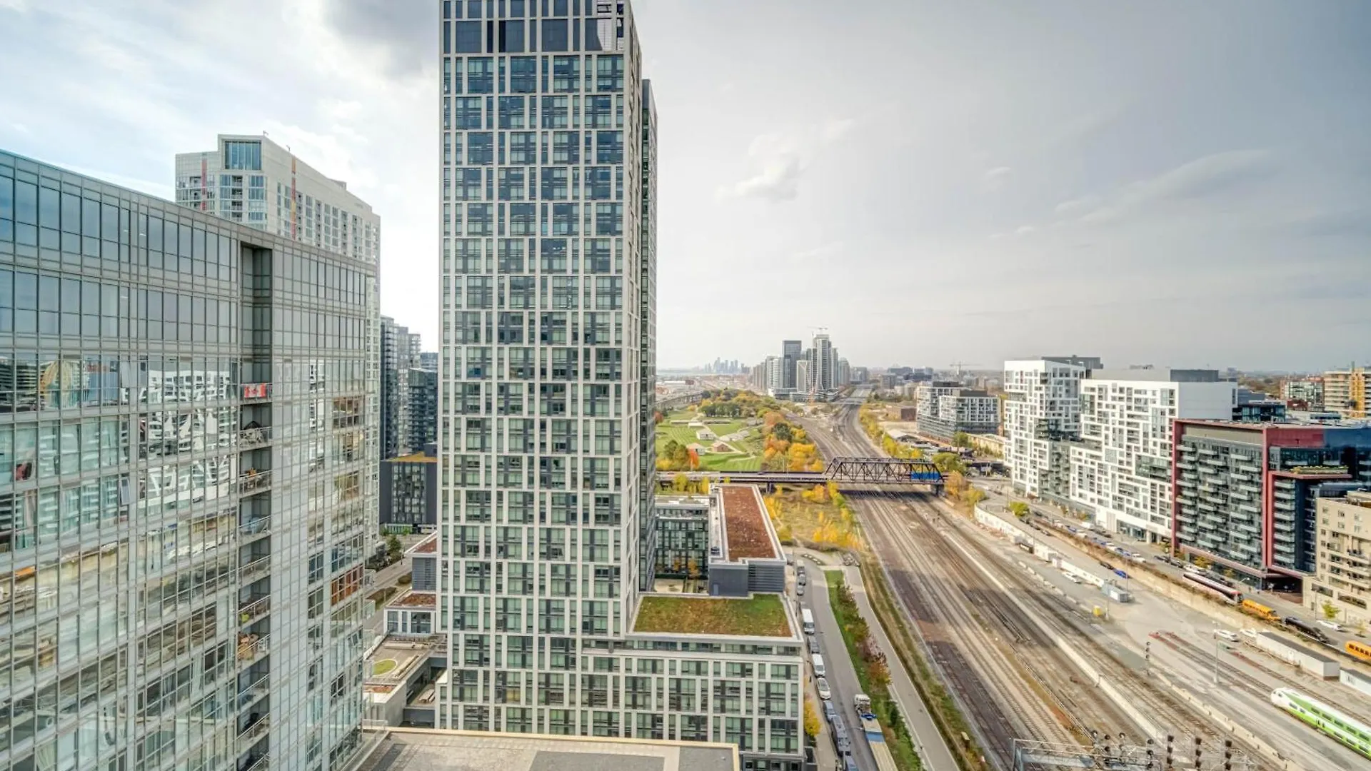 The Hideaway Hub Apartment Toronto 0*,  Canada