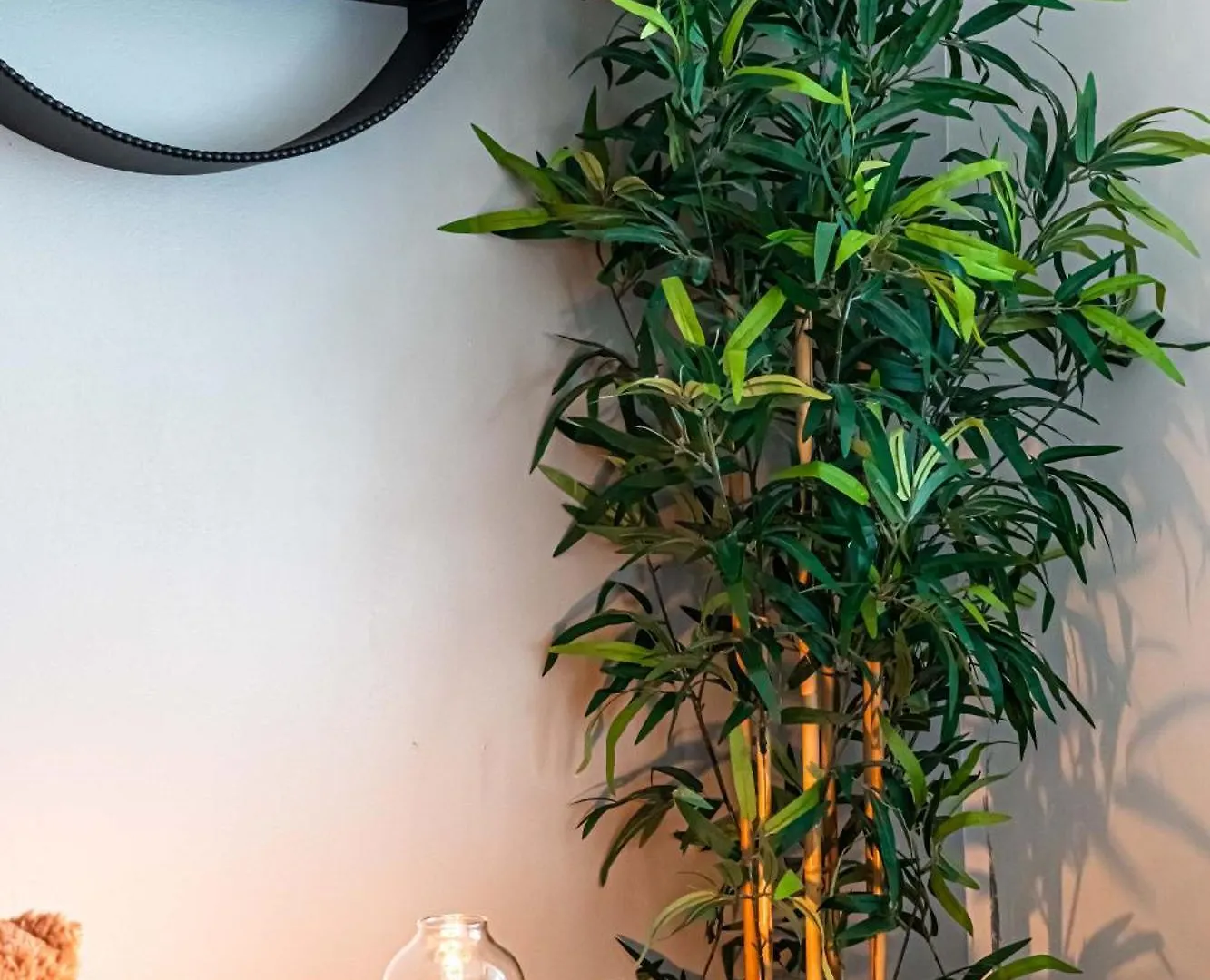 The Hideaway Hub Apartment Toronto Canada